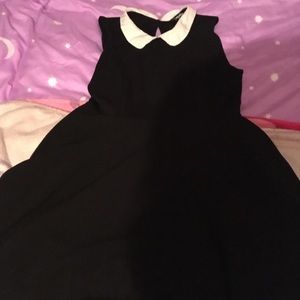 Hot Topic collar sleeveless dress