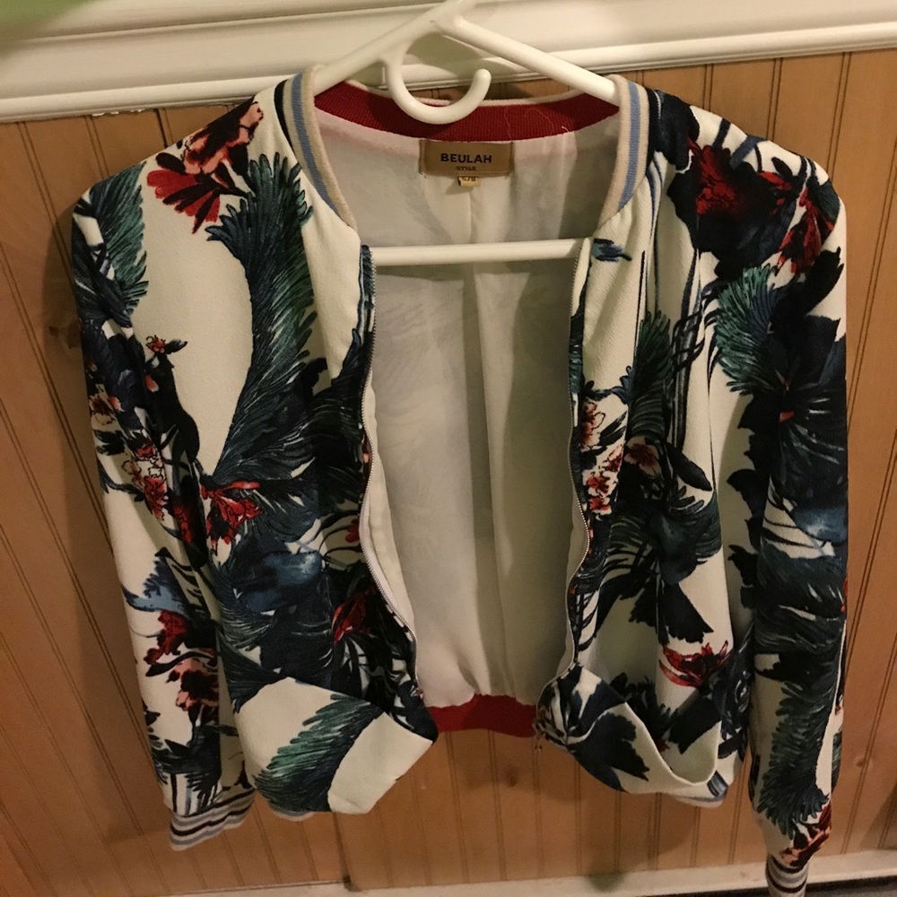 Womans bomber light jacket