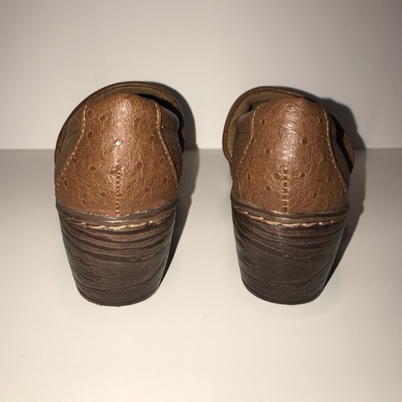 b.o.c. Born Concept Brown Leather Clogs - Picture 4 of 6