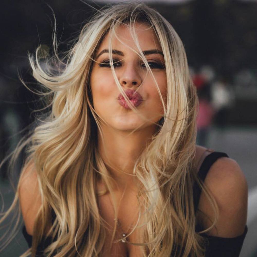 Meet your Posher, Brooke