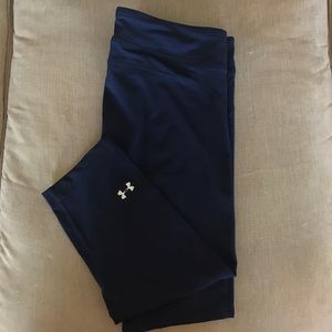 NWOT Under Armour Capri Pants