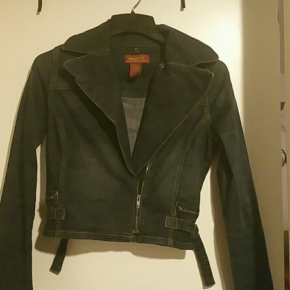Jean Jacket - Picture 2 of 4