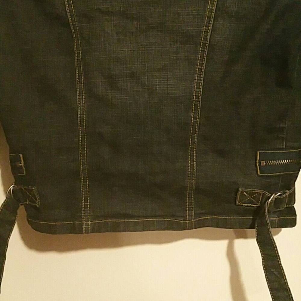 Jean Jacket - Picture 3 of 4