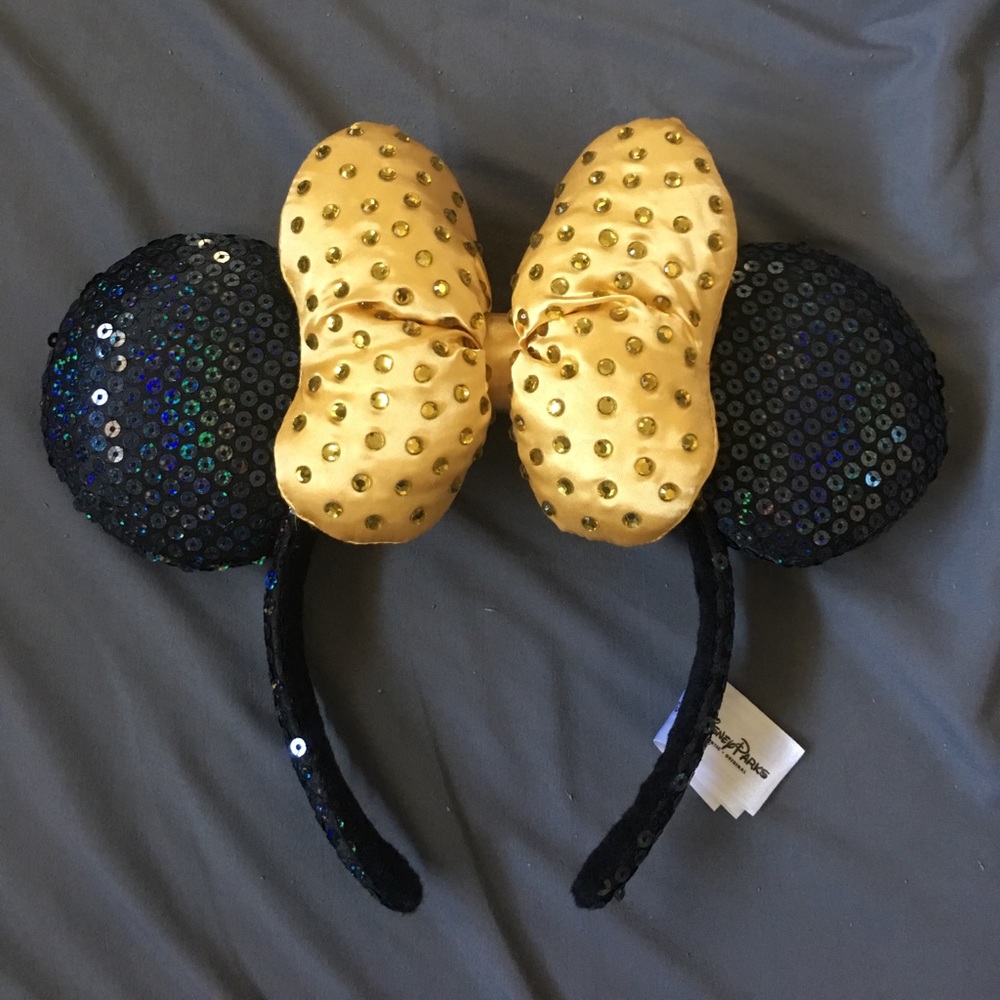 *SOLD* 2017 Disney Ears