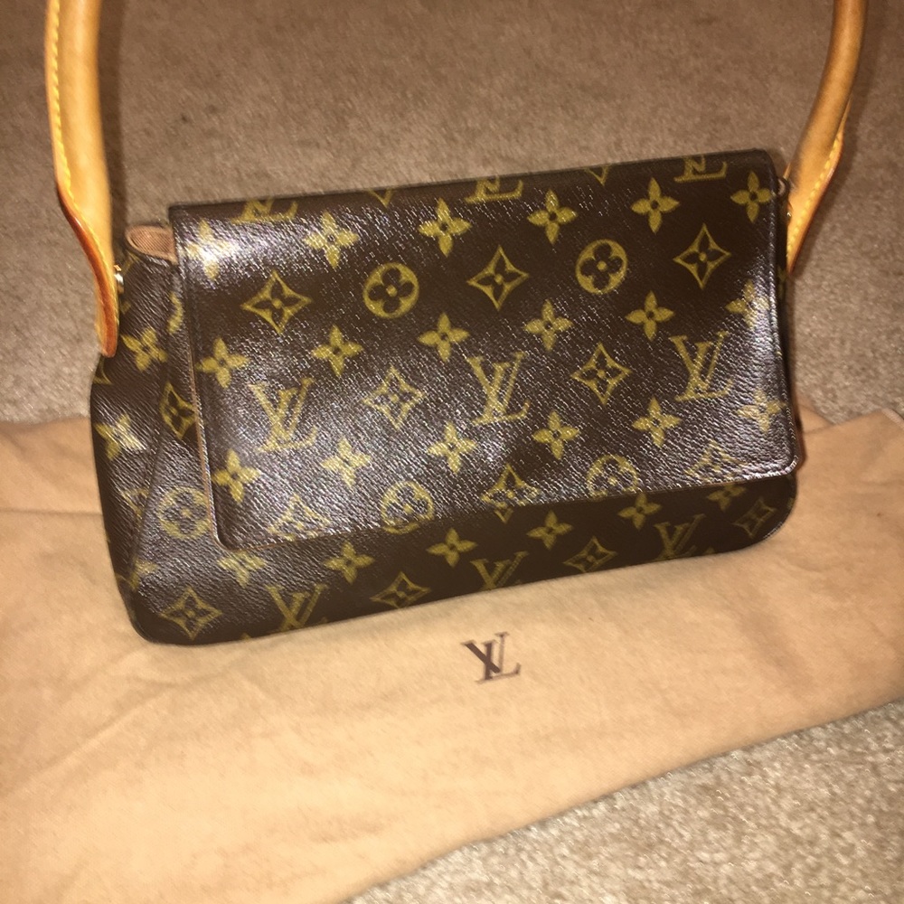 Louis Vuitton Shoulder Bag