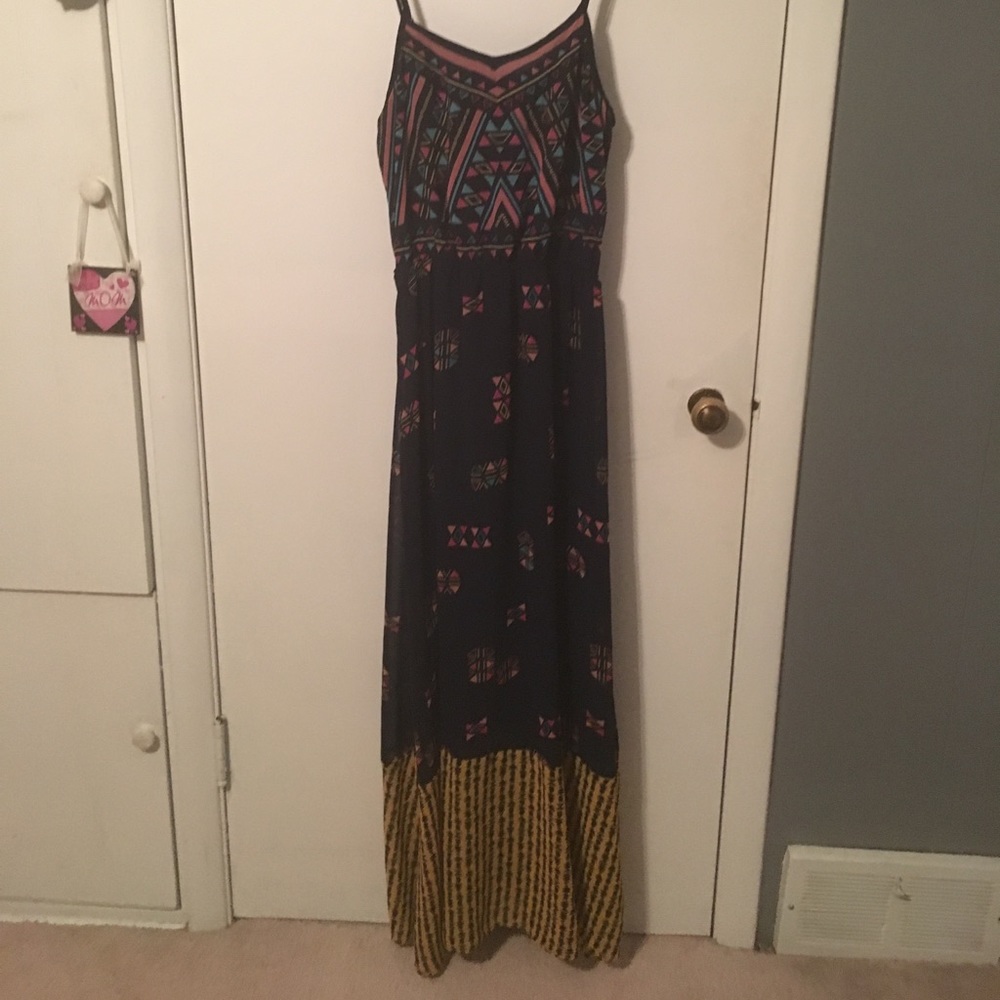 Xhilaration Aztec Style Maxi Dress