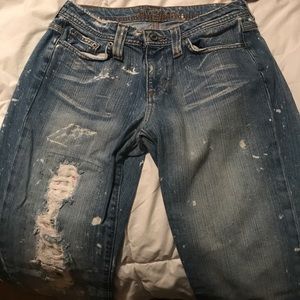 Destroyed capris