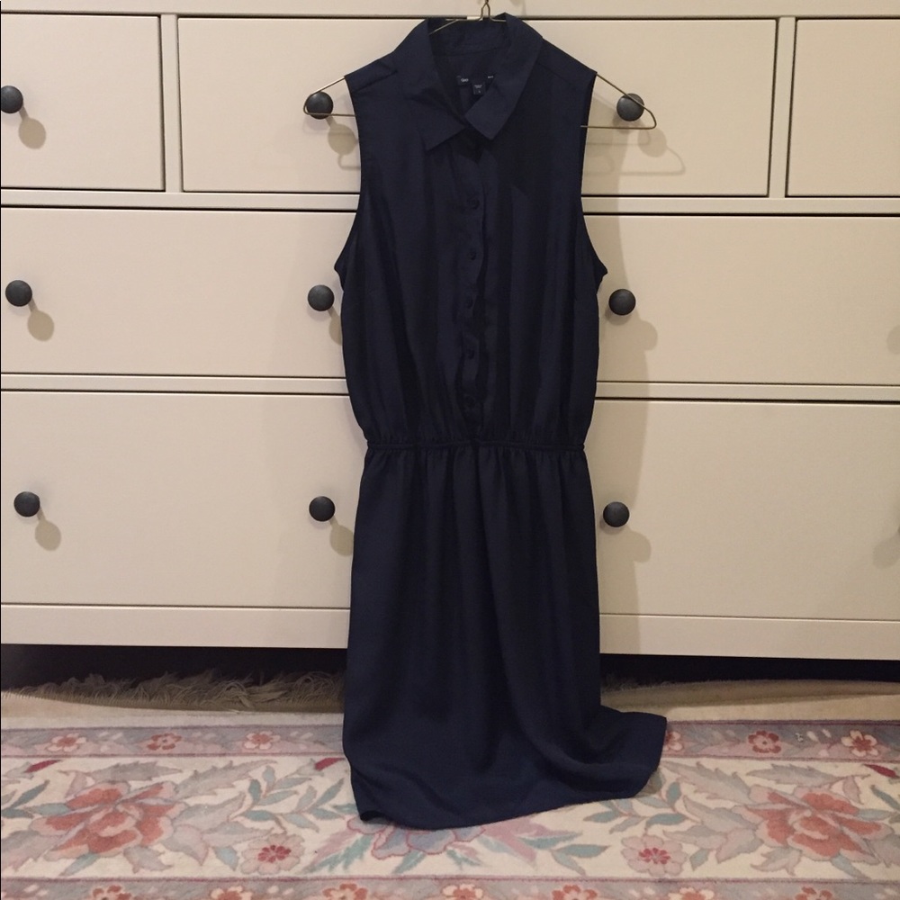 Navy sleeveless dress