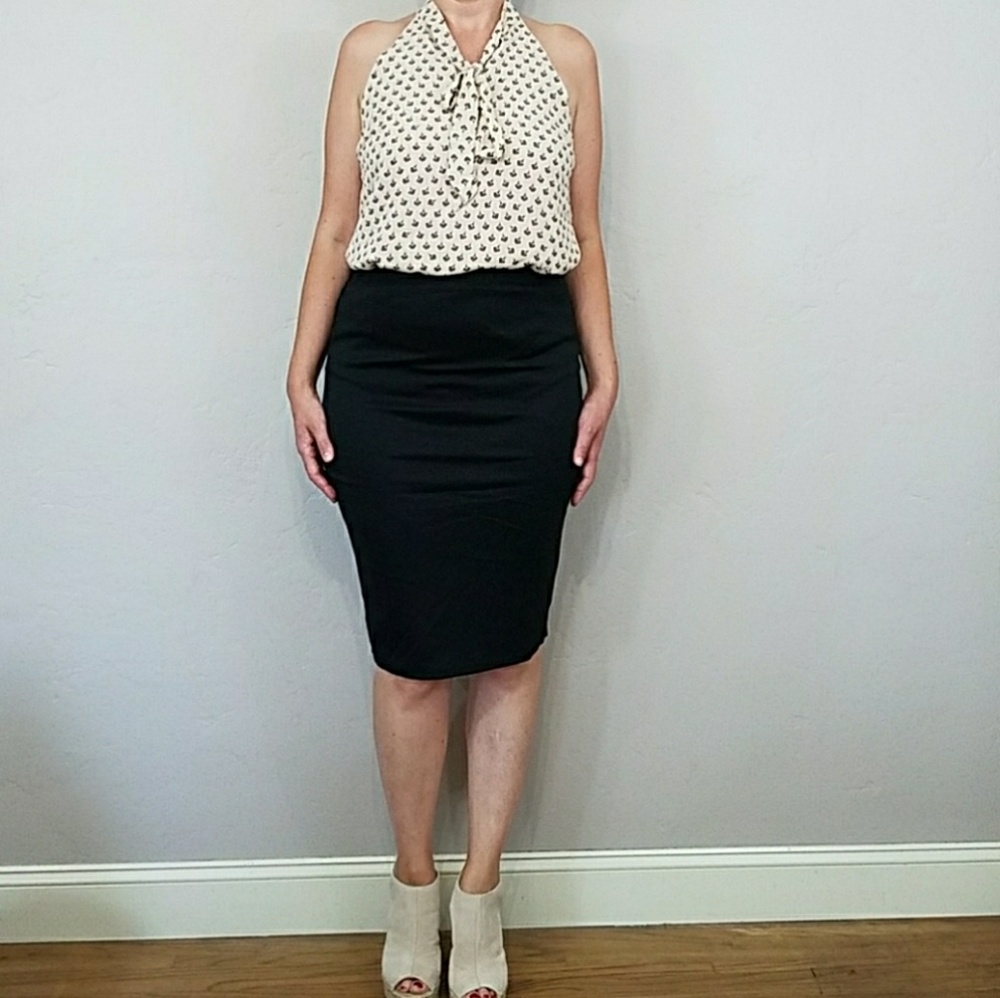 Everyday Essentials Knee Length Knit Pencil Skirt - Picture 5 of 7
