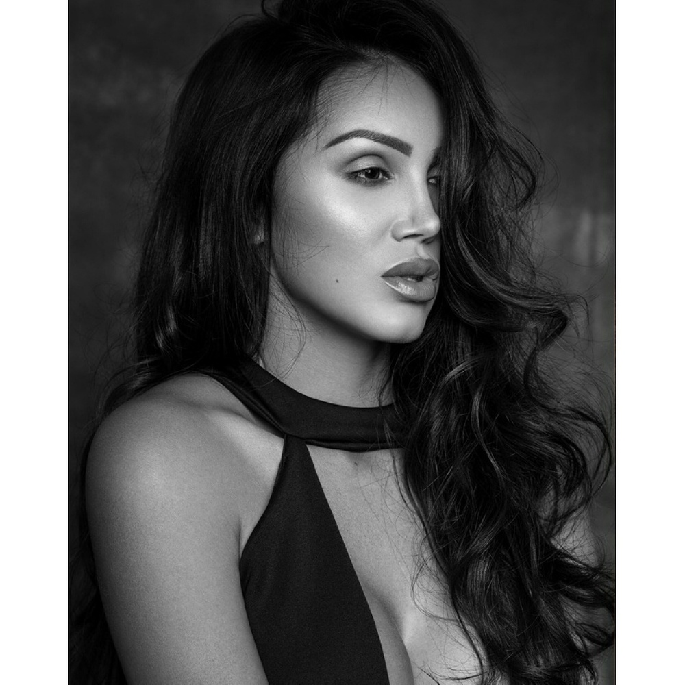 Meet your Posher, Stefany