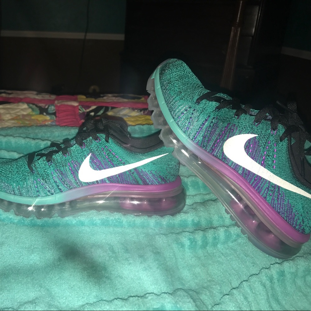 AirMax nikes only worn one time