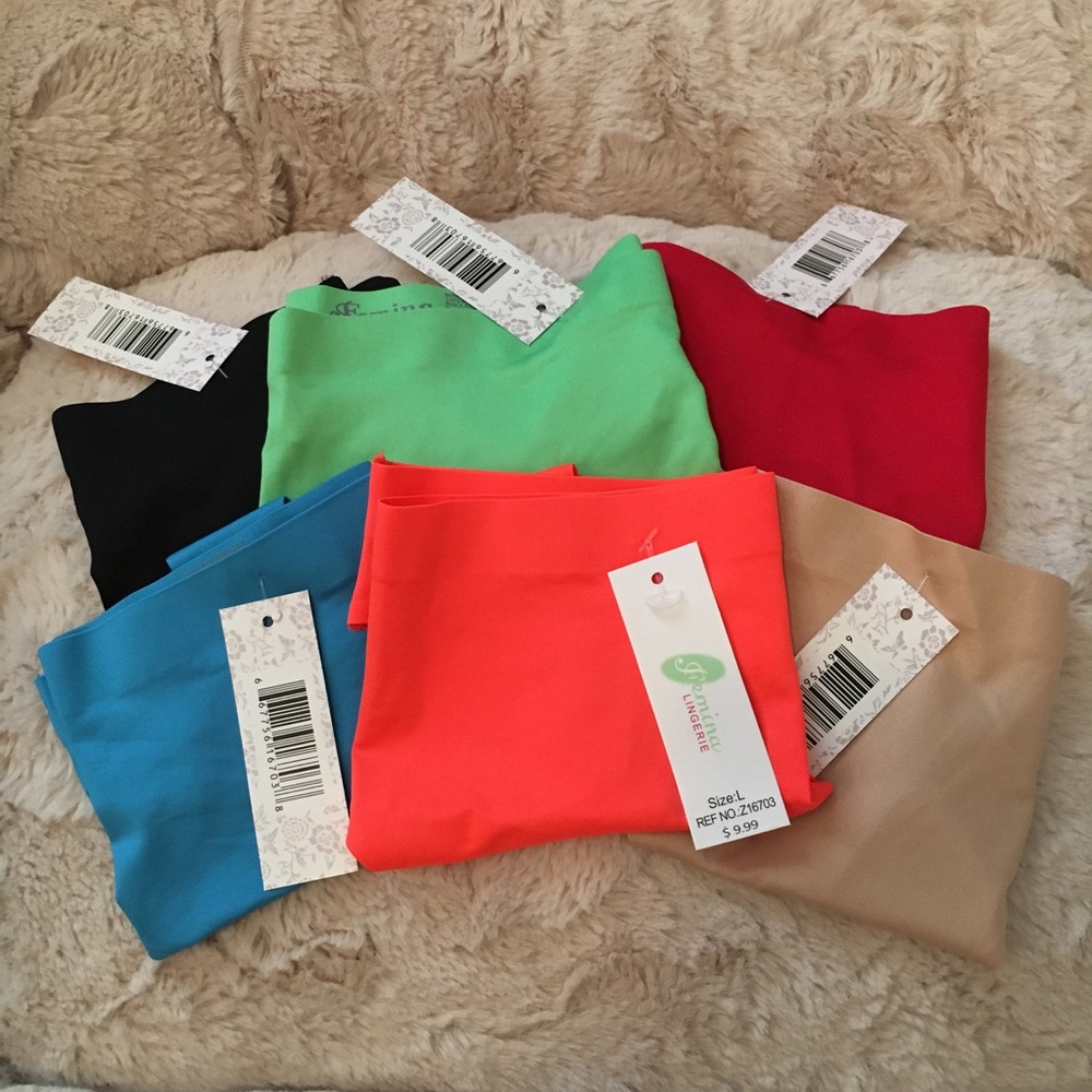 NWT 6 Pack Laser Cut Thongs