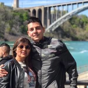 Meet your Posher, Luisa