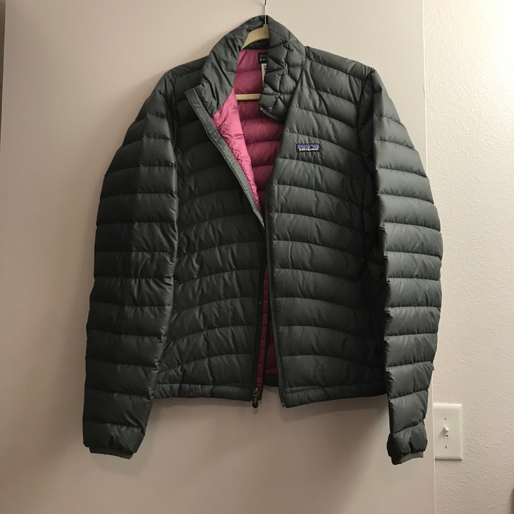 Patagonia grey puffer jacket