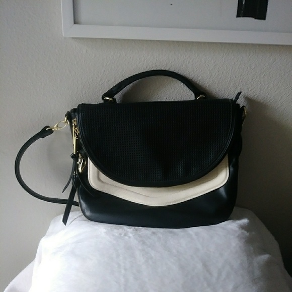 Steve Madden large messenger style handbag - Picture 1 of 6