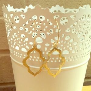 Gold Moroccan Shape Earrrings