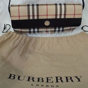 Authentic BURBERRY LONDON Nova Check PVC Canvas Le