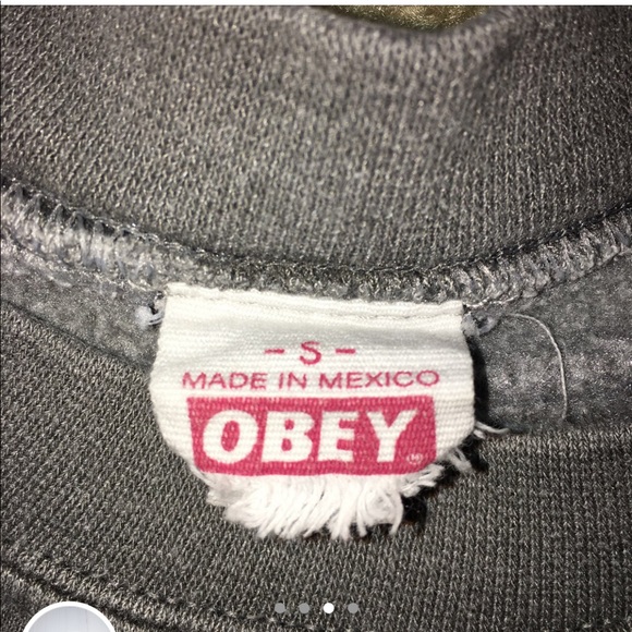 Obey graphic crewneck - Picture 3 of 3