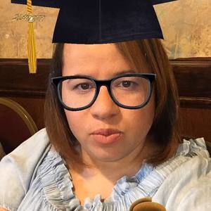 Meet your Posher, Adalgisa