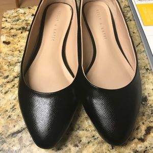 Black flats ! Only worn twice, excellent condition