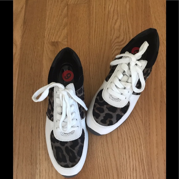 Michael Kors Allie Leather & Calf Hair Sneaker Sz6 - Picture 6 of 8