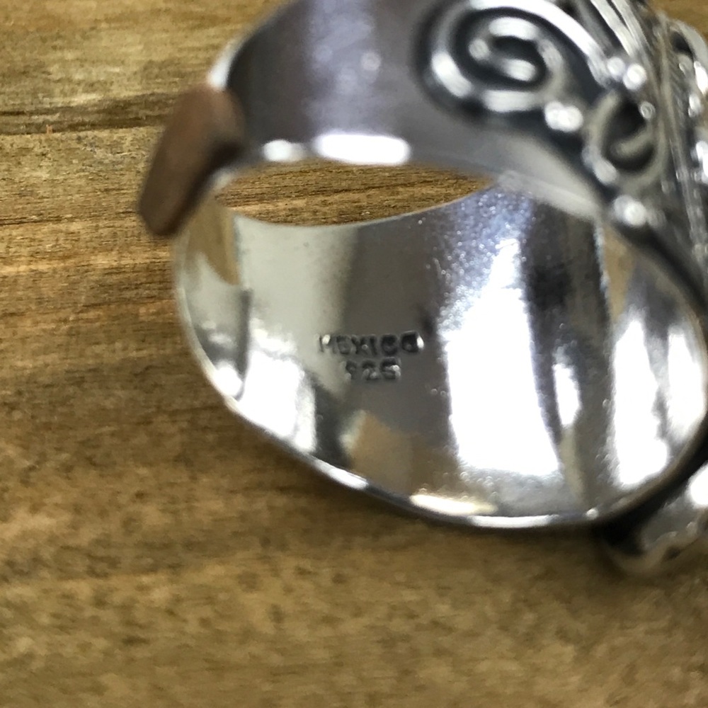 Ring - Picture 8 of 8