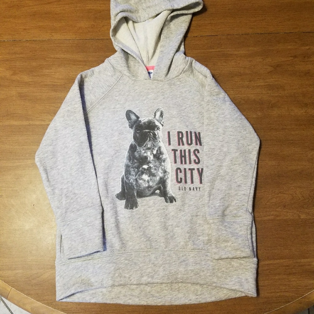 Fun and cute hooded sweatshirt. Girls size (5) xs