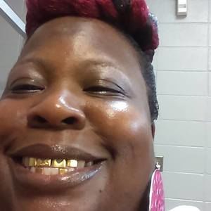 Meet your Posher, Daphney