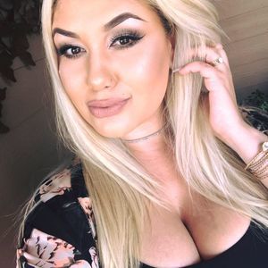 Meet your Posher, Madison