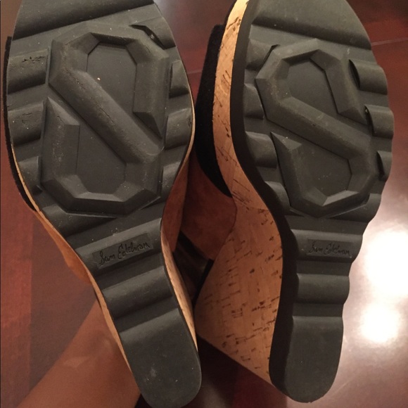 Sam Edelman Two Tone Wedges - Picture 3 of 5