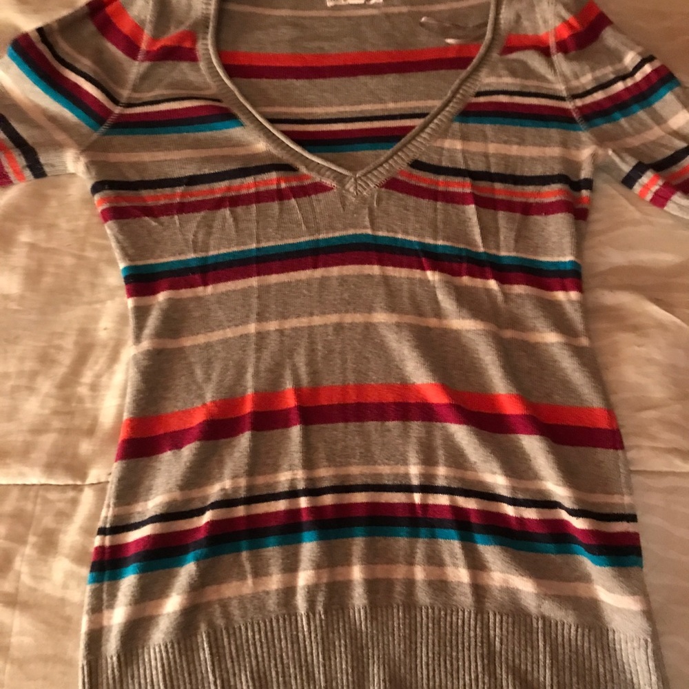 Sweater - Picture 1 of 1