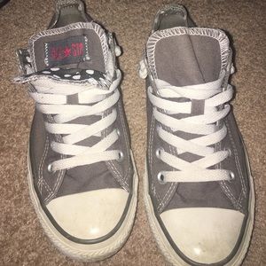 grey converse