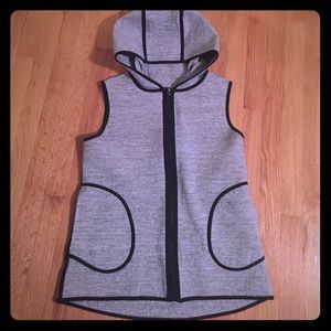 Reversible lululemon spacer vest!