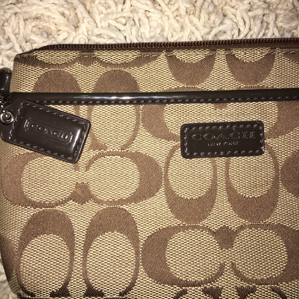 Authentic coach wristlet!