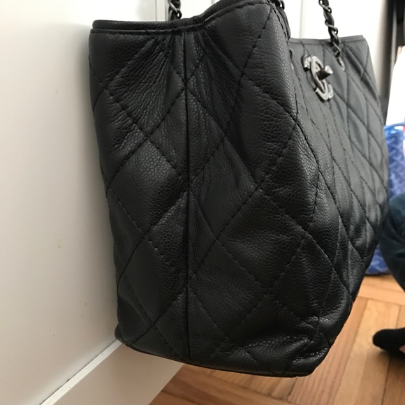 SOLD- Chanel Be Caviar tote - Picture 3 of 8