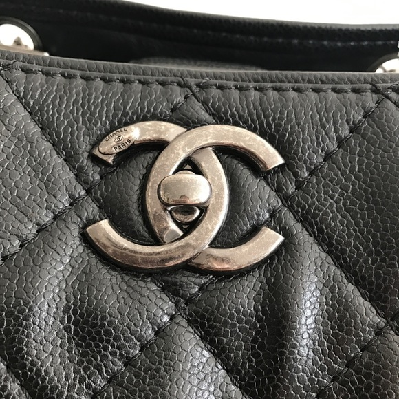 SOLD- Chanel Be Caviar tote - Picture 6 of 8