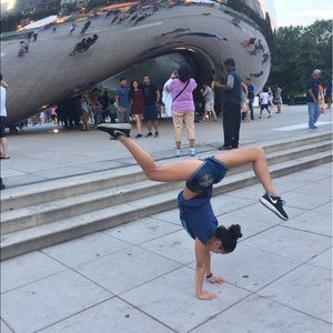 Meet your Posher, Carly