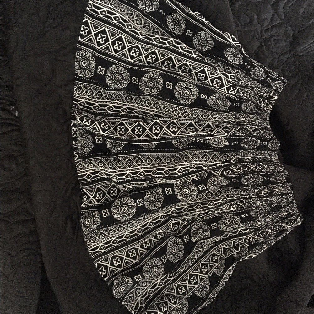 hollister skirt