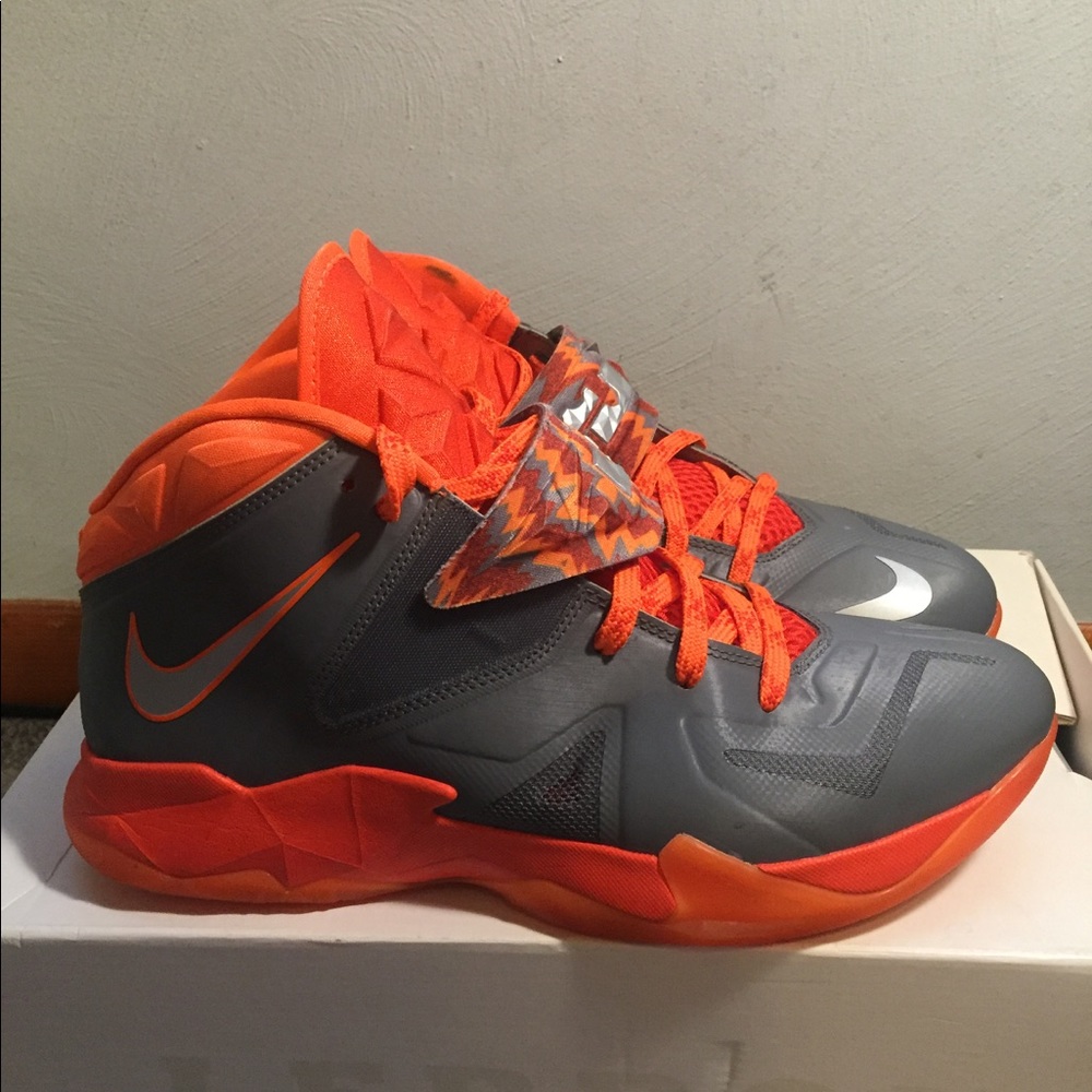 Lebron soldier 7 orange grey fire