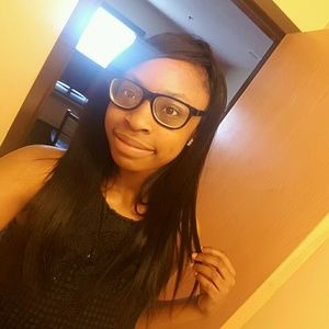 Meet your Posher, Tori