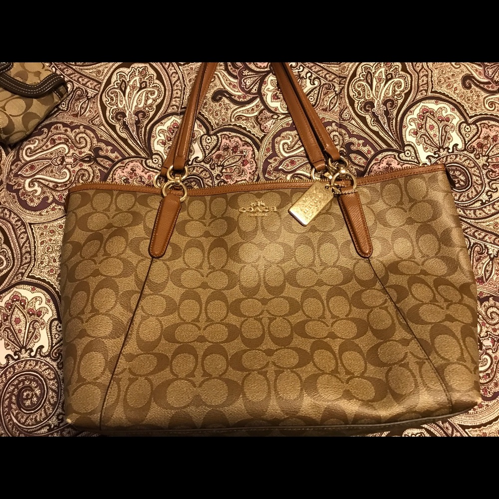 Coach purse
