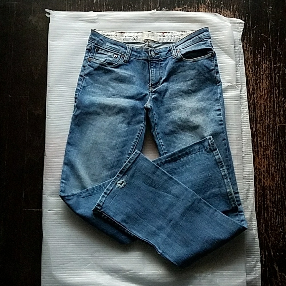 Shio low Rise Bootcut Jeans