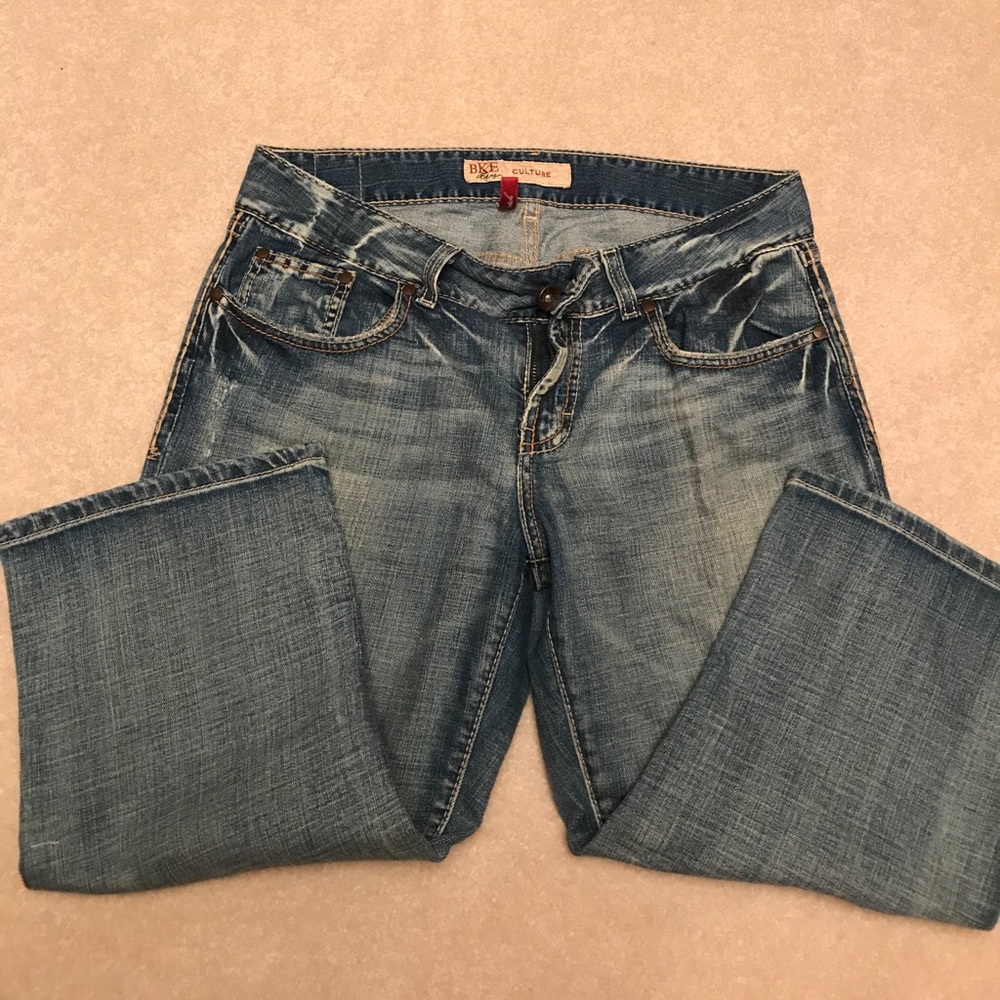 BKE denim culture crop jeans. Size 31. Stretch.