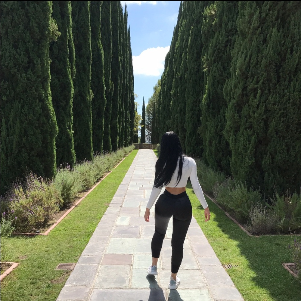 Meet your Posher, Jailyne
