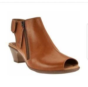 New Earth Leather Peep-toe Booties -Kristy 10 Wide