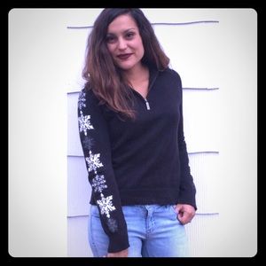 Eddie Bauer zip up turtle neck sweater size small