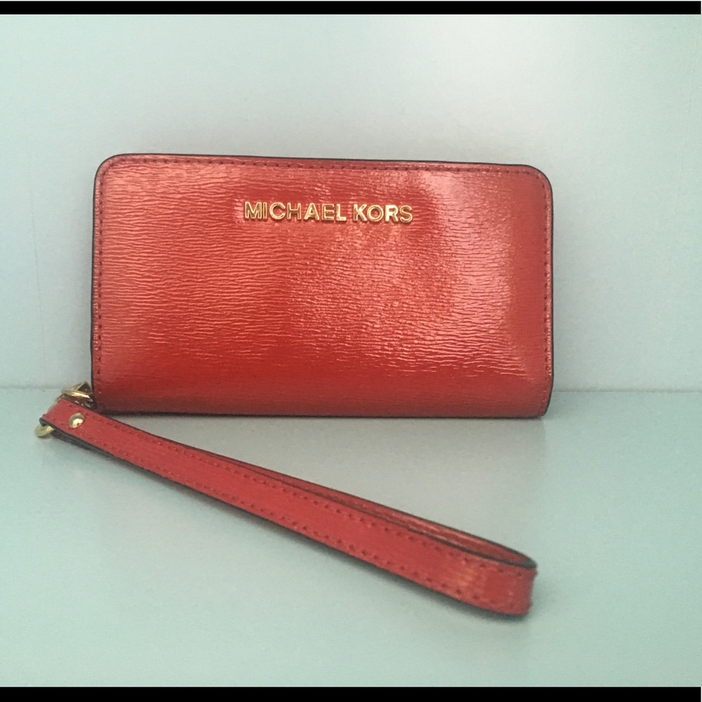 Michael Kors wristlet