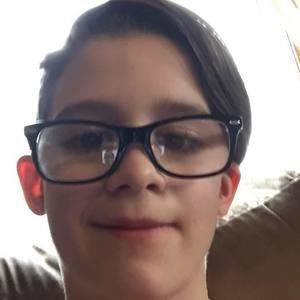 Meet your Posher, Conner