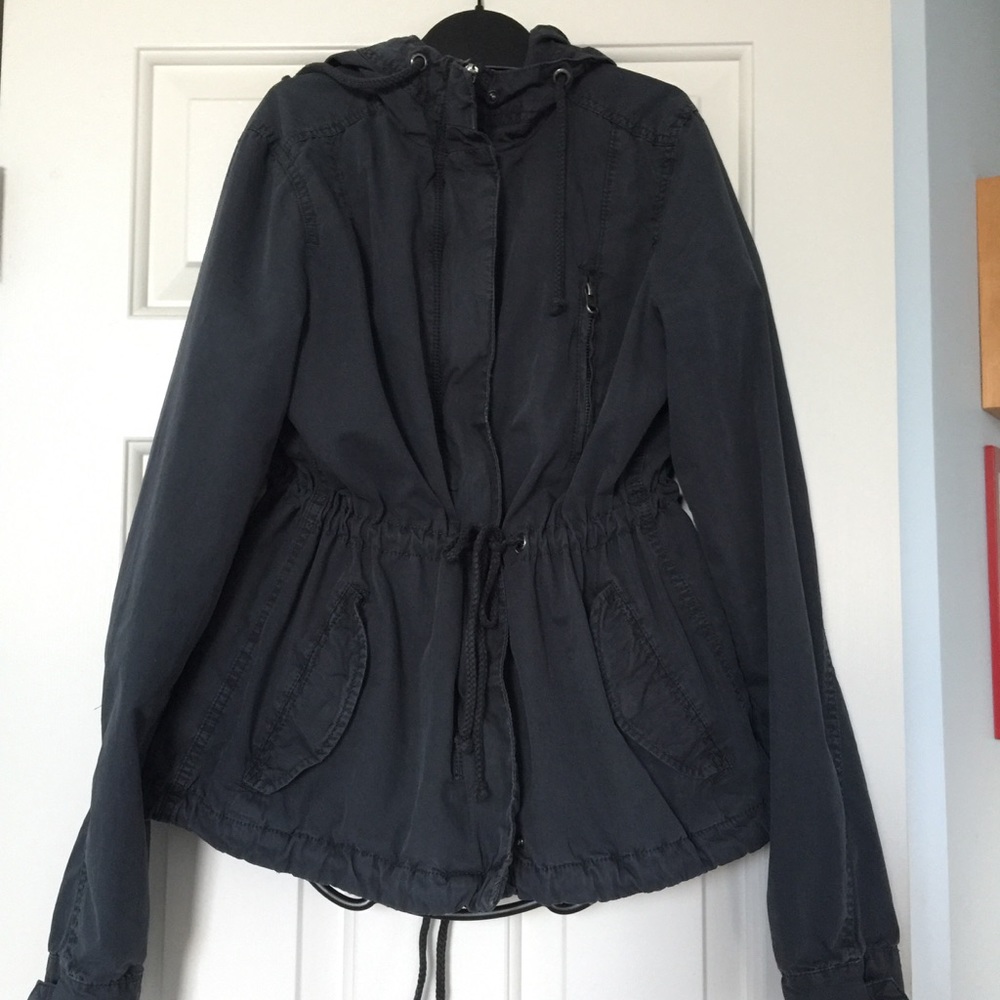 Rugged cargo H&M jacket w/hood (Dk grey)