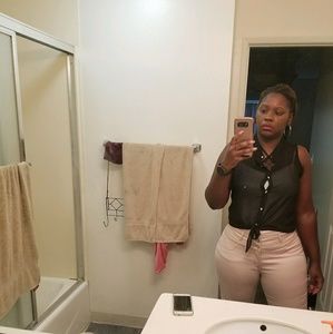 Meet your Posher, Shawntae